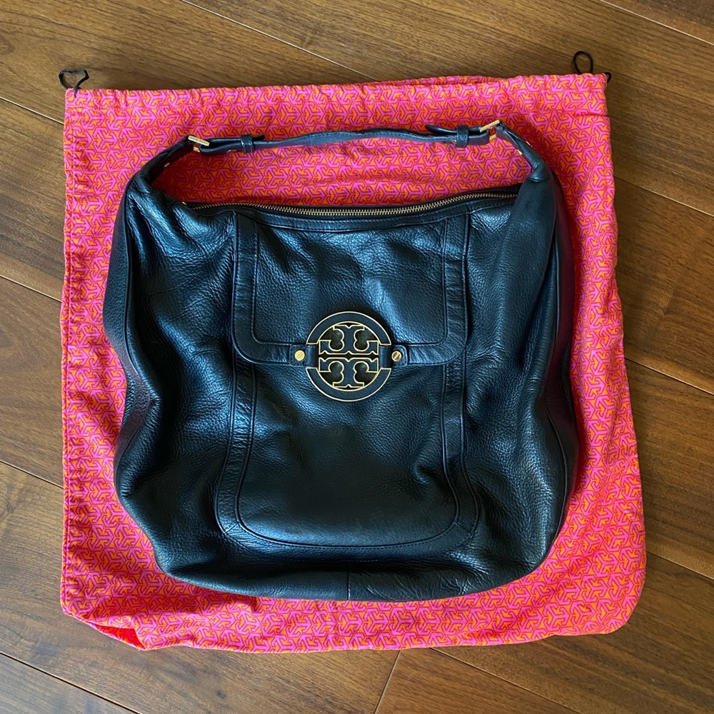 [Tory Burch] Amanda Black Leather Hobo Bag